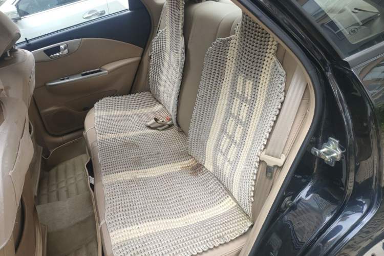 Used Buick Excelle 2011 1.6 LE-MT Left Rear Seat