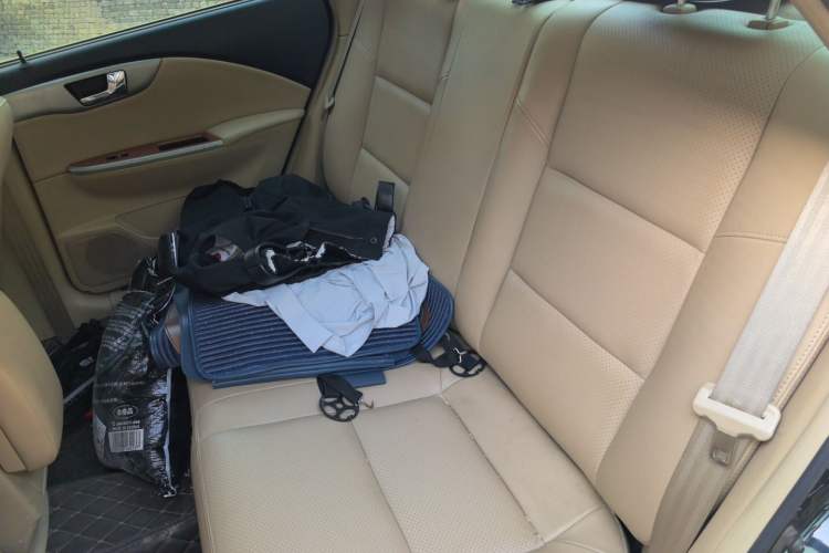 Used Buick Excelle 2011 1.6 LE-MT Left Rear Seat