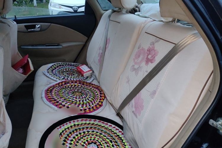 Used Buick Excelle 2011 1.6 LX-MT Left Rear Seat
