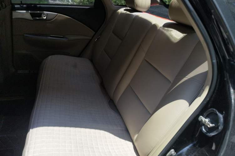 Used Buick Excelle 2011 1.6 LX-MT Left Rear Seat