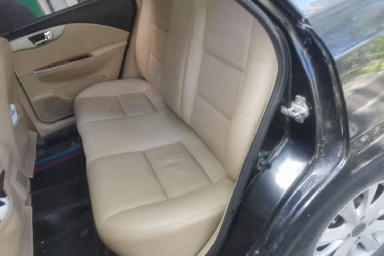 Used Buick Excelle 2011 1.6 LE-AT Left Rear Seat