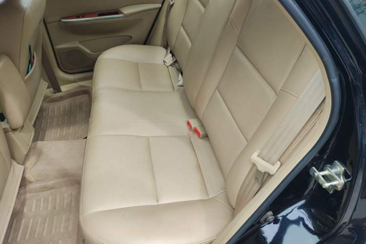 Used Buick Excelle 2011 1.6 LX-MT Left Rear Seat
