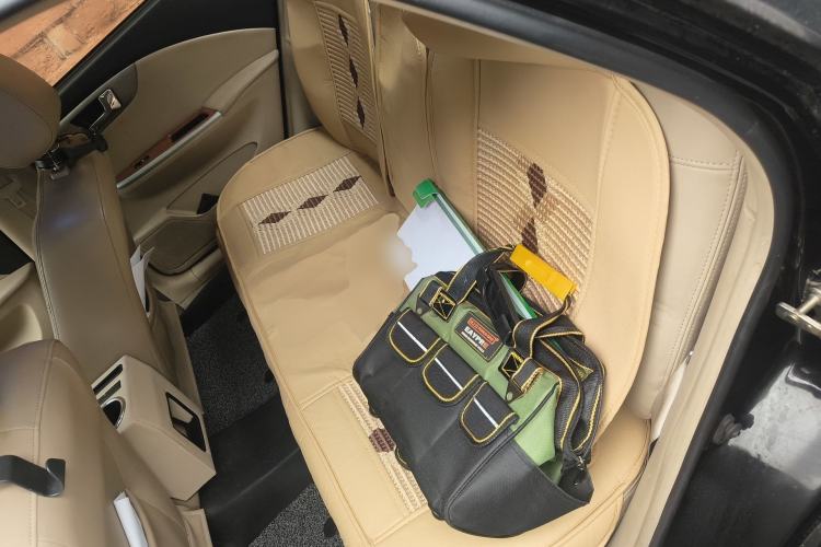Used Buick Excelle 2011 1.6 LE-MT Left Rear Seat