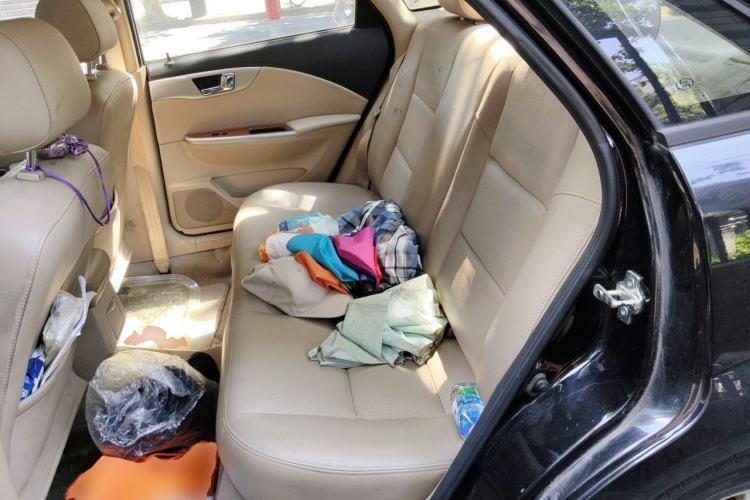 Used Buick Excelle 2011 1.6 LE-MT Left Rear Seat