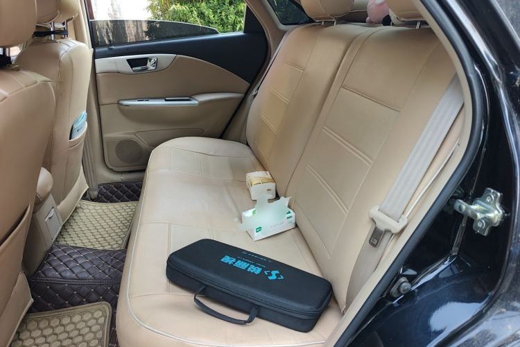 Used Buick Excelle 2011 1.6 LX-MT Left Rear Seat
