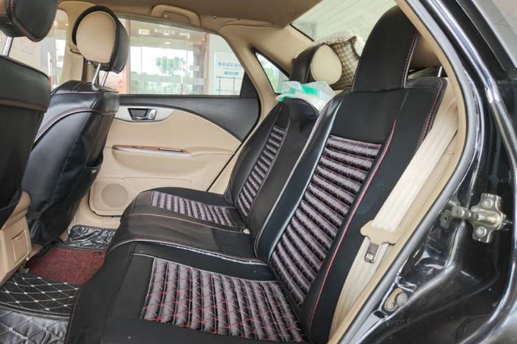 Used Buick Excelle 2011 1.6 LE-MT Left Rear Seat