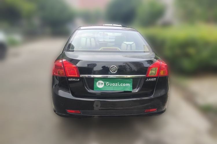 Used Buick Excelle 2011 1.6 LE-MT Rear