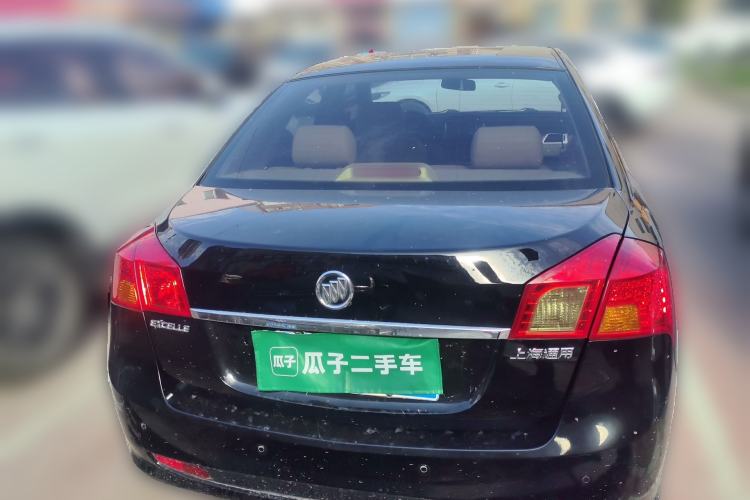 Used Buick Excelle 2011 1.6 LE-AT Rear