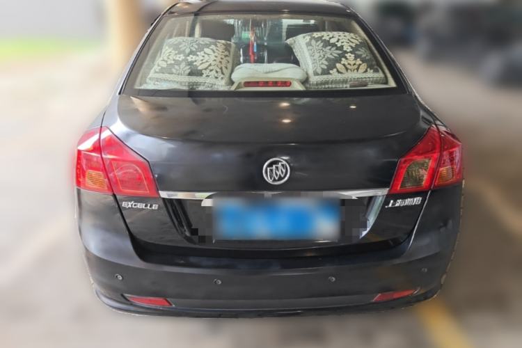 Used Buick Excelle 2011 1.6 LE-MT Rear