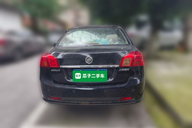 Used Buick Excelle 2011 1.6 LE-MT Rear