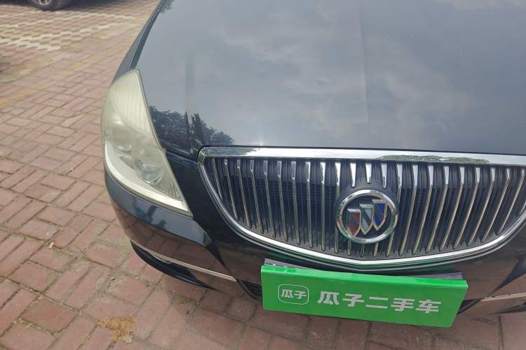Used Buick Excelle 2011 1.6 LE-MT Right Front Headlight