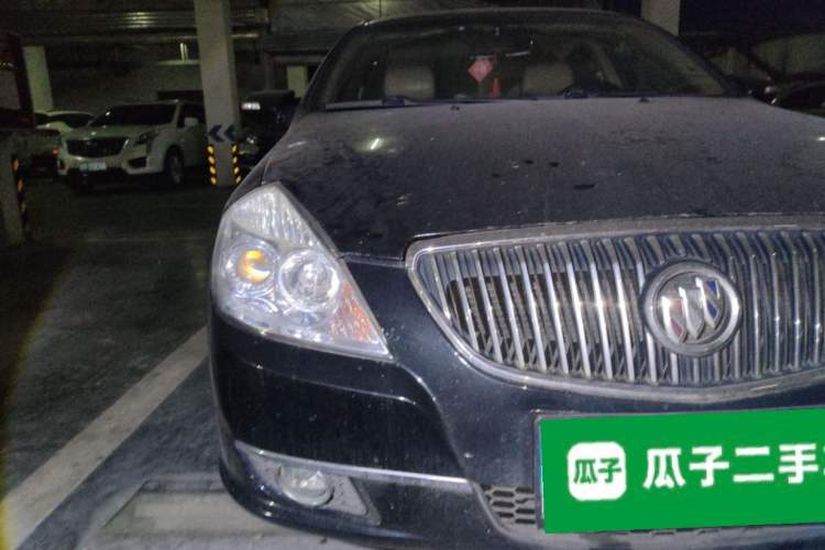 Used Buick Excelle 2011 1.6 LX-MT Right Front Headlight