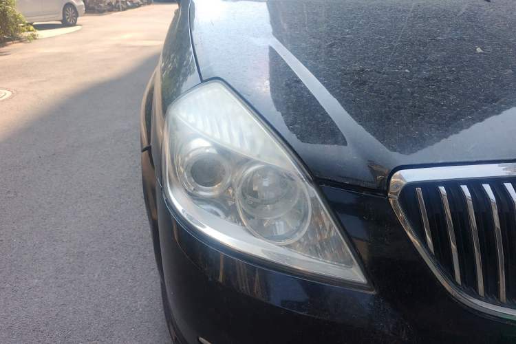Used Buick Excelle 2011 1.6 LX-MT Right Front Headlight