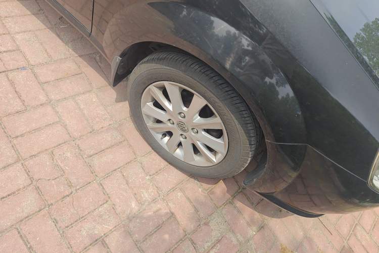 Used Buick Excelle 2011 1.6 LE-MT Right Front Wheel Hub