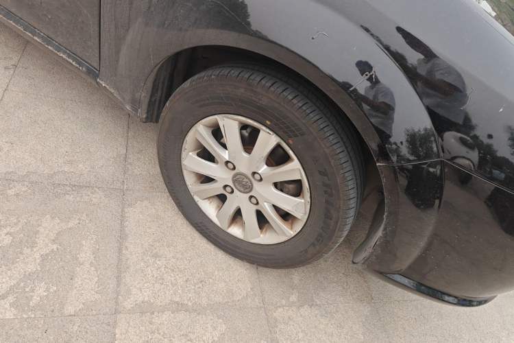 Used Buick Excelle 2011 1.6 LX-MT Right Front Wheel Hub