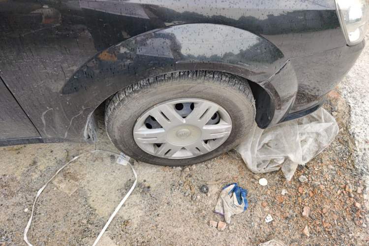 Used Buick Excelle 2011 1.6 LX-MT Right Front Wheel Hub