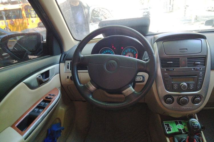 Used Buick Excelle 2011 1.6 LE-MT Steering Wheel