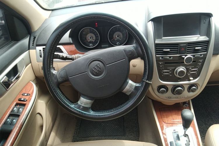 Used Buick Excelle 2011 1.6 LE-AT Steering Wheel