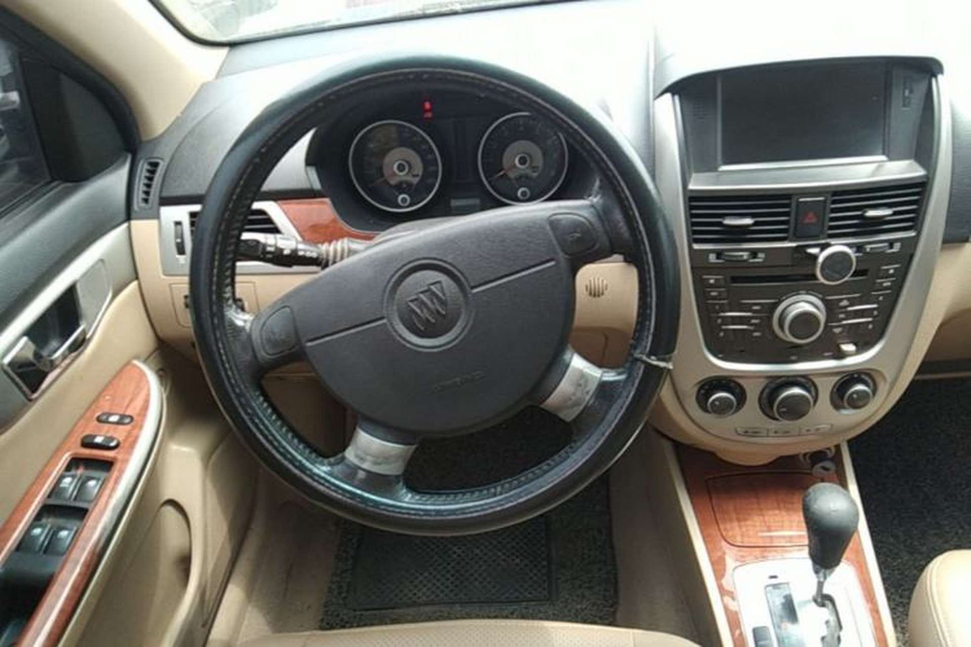 Used Buick Excelle 2011 1.6 LE-AT Steering Wheel