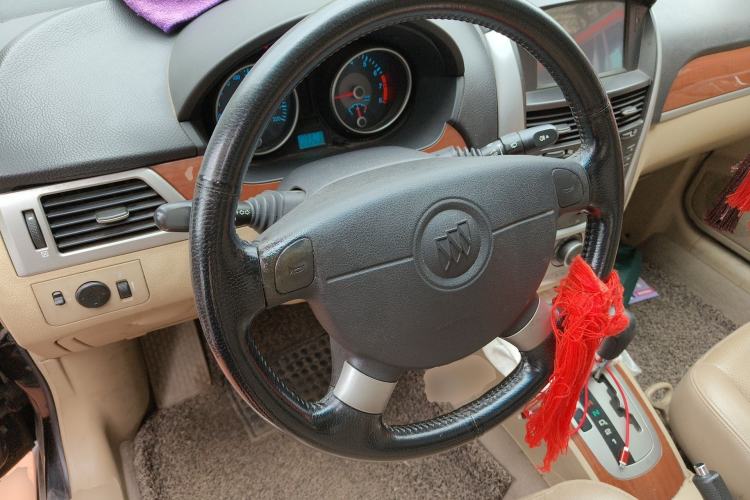 Used Buick Excelle 2011 1.6 LE-AT Steering Wheel