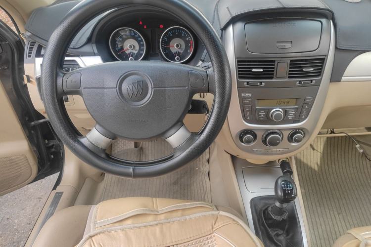 Used Buick Excelle 2011 1.6 LX-MT Steering Wheel
