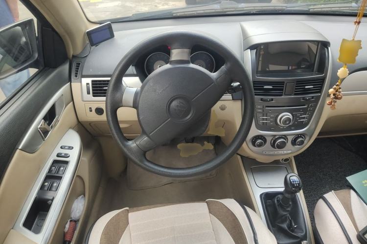 Used Buick Excelle 2011 1.6 LE-MT Steering Wheel