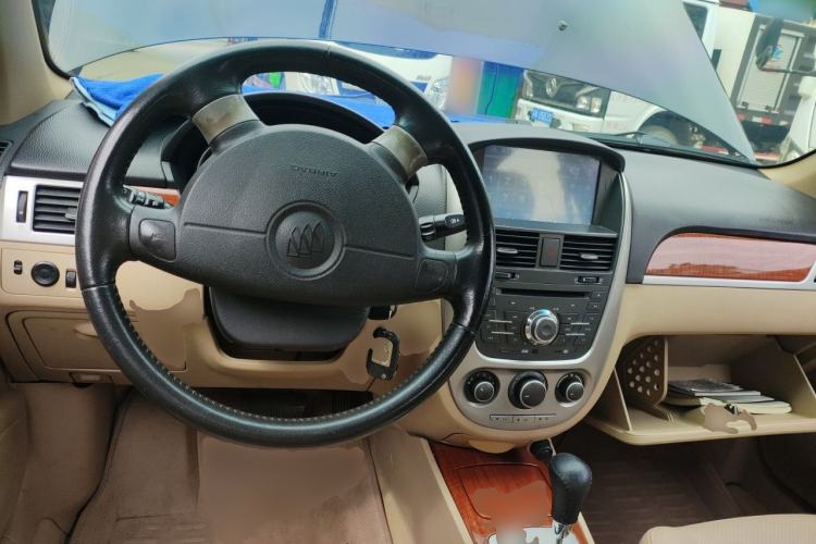 Used Buick Excelle 2011 1.6 LX-MT Steering Wheel