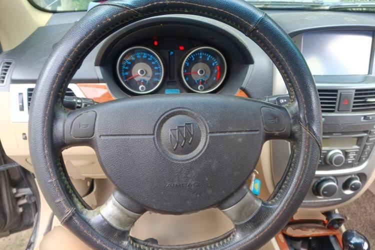Used Buick Excelle 2011 1.6LX-AT Steering Wheel