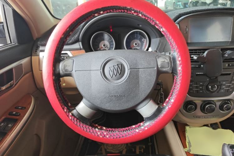 Used Buick Excelle 2011 1.6 LE-MT Steering Wheel