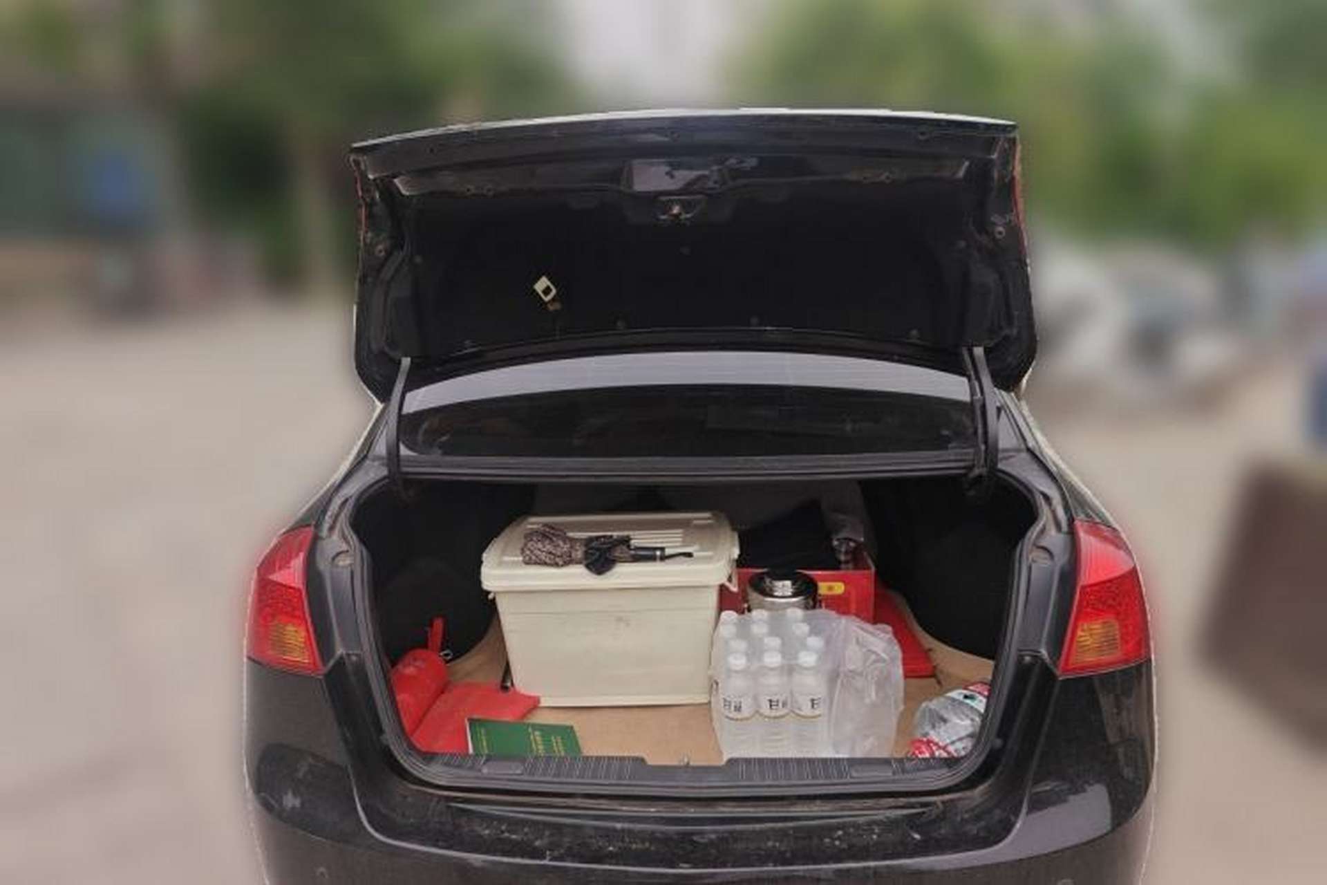 Used Buick Excelle 2011 1.6 LX-MT Trunk