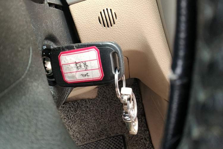 Used Buick Excelle 2011 1.6 LE-AT Vehicle Key