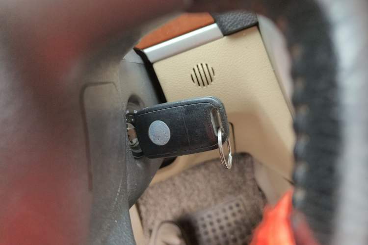Used Buick Excelle 2011 1.6 LE-AT Vehicle Key