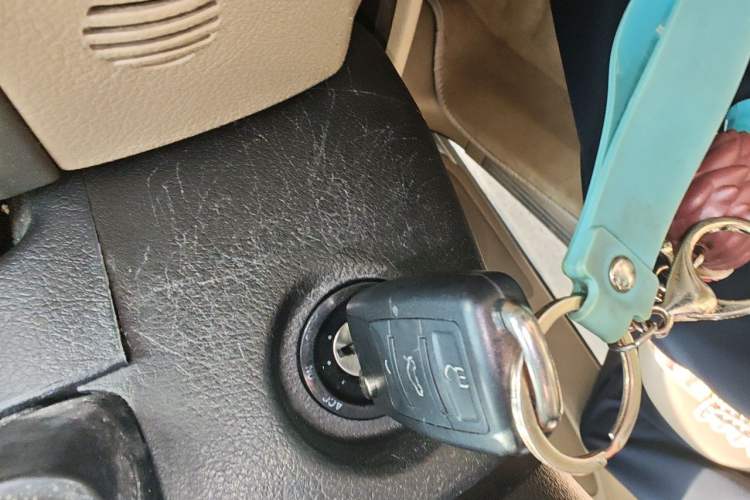 Used Buick Excelle 2011 1.6 LE-AT Vehicle Key