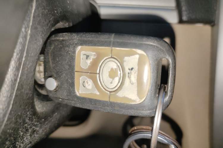 Used Buick Excelle 2011 1.6 LX-MT Vehicle Key