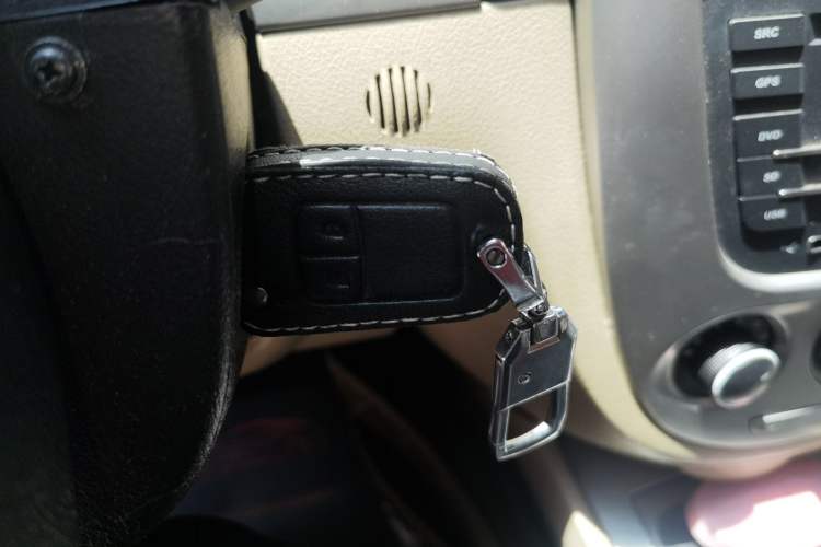 Used Buick Excelle 2011 1.6 LX-MT Vehicle Key