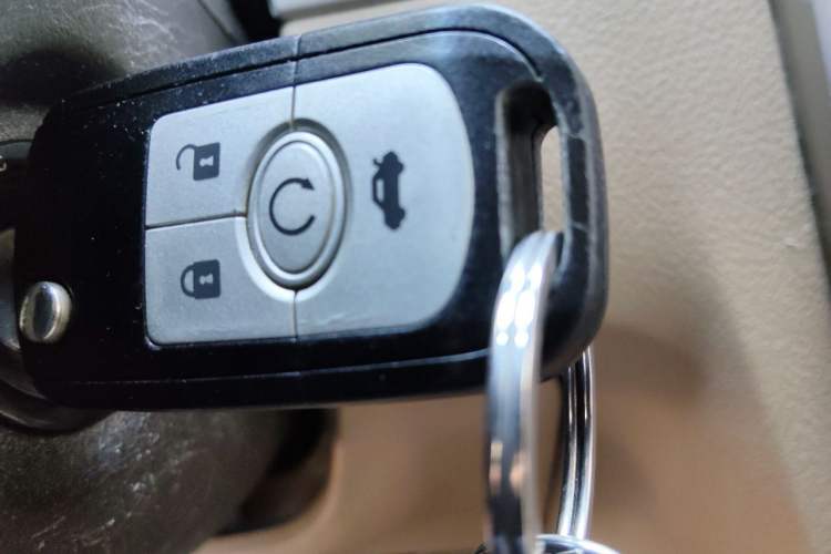 Used Buick Excelle 2011 1.6 LE-MT Vehicle Key