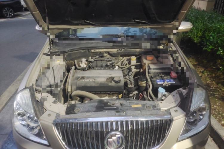 Used Buick Excelle 2011 1.6LX-AT Engine Bay