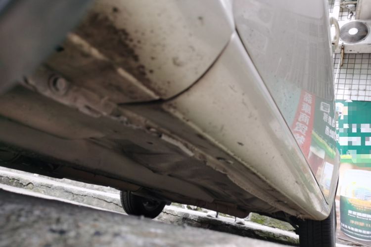 Used Buick Excelle 2011 1.6 LE-AT Chassis Front Left