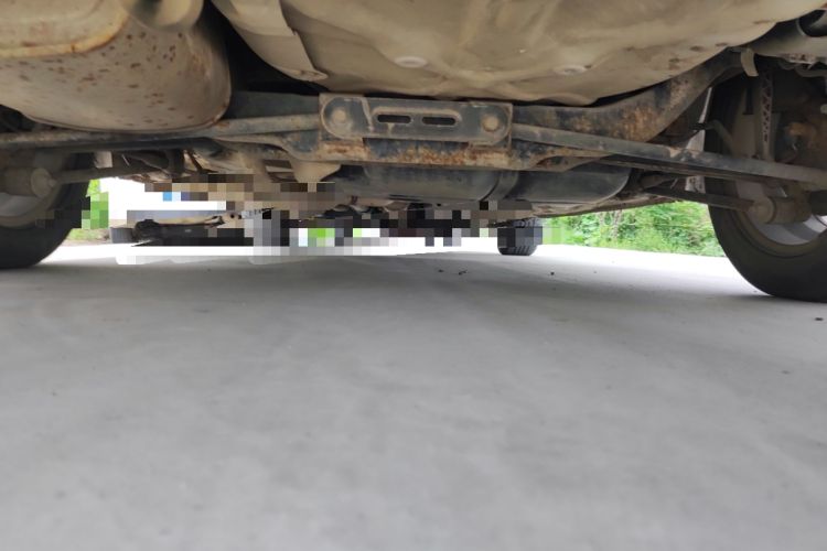 Used Buick Excelle 2011 1.6 LE-MT Chassis Rear