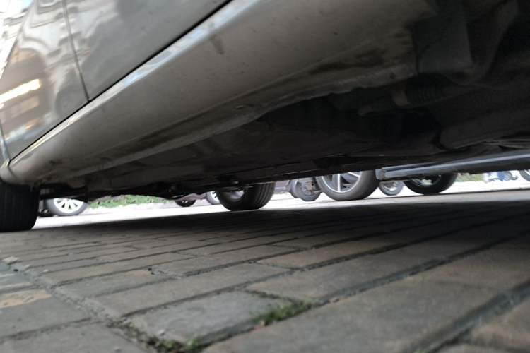 Used Buick Excelle 2011 1.6 LE-AT Chassis Rear Left