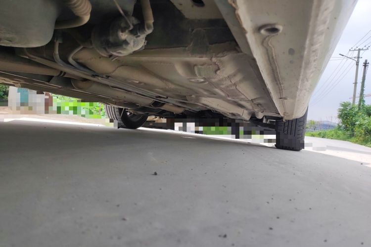 Used Buick Excelle 2011 1.6 LE-MT Chassis Rear Right