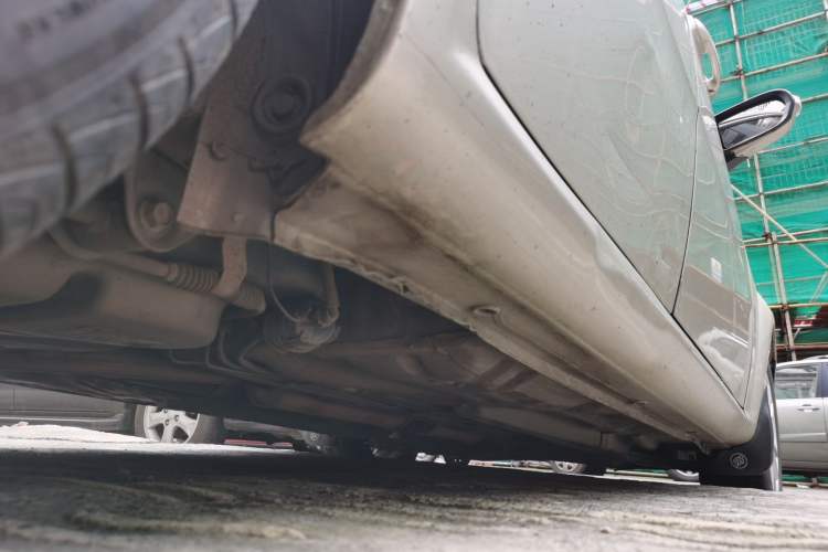 Used Buick Excelle 2011 1.6 LE-AT Chassis Rear Right