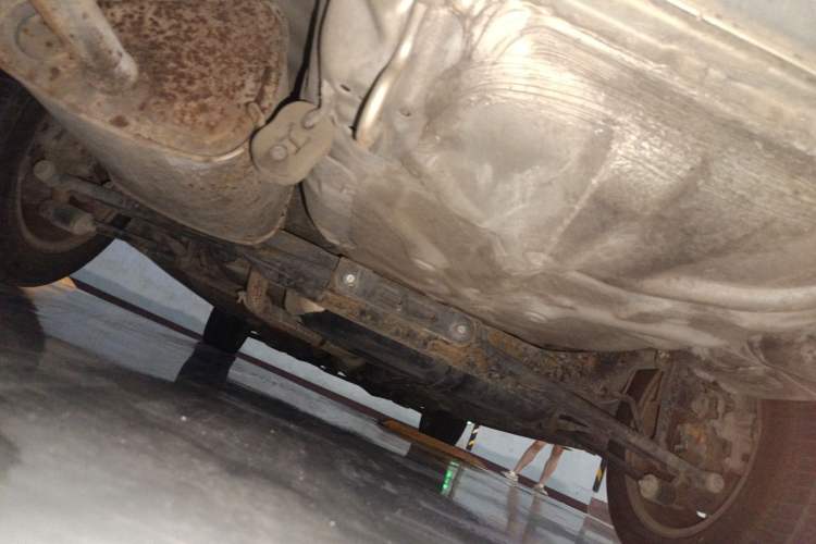 Used Buick Excelle 2011 1.6 LE-MT Chassis Rear