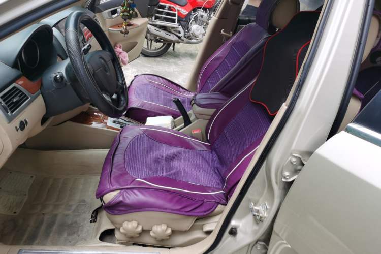 Used Buick Excelle 2011 1.6 LE-AT Driver Seat
