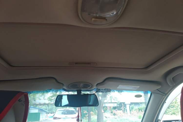 Used Buick Excelle 2011 1.6 LE-MT Headliner