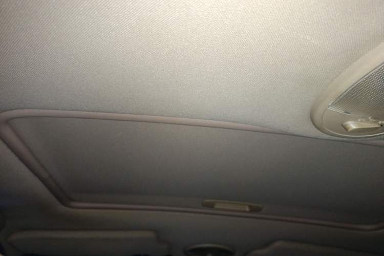 Used Buick Excelle 2011 1.6 LE-MT Headliner