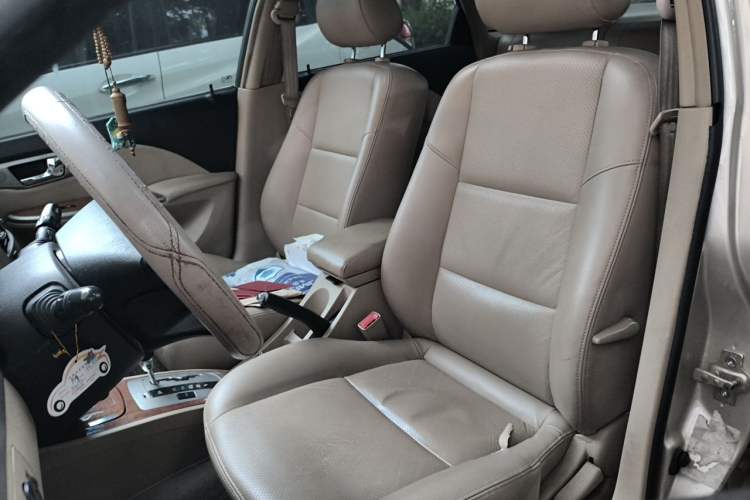 Used Buick Excelle 2011 1.6 LE-AT Left Front Seat