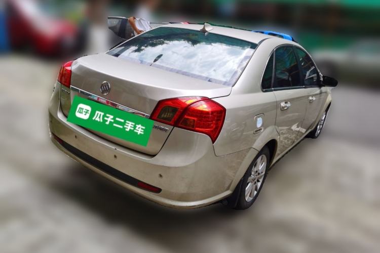 Used Buick Excelle 2011 1.6 LE-AT Rear Right 45 Deg