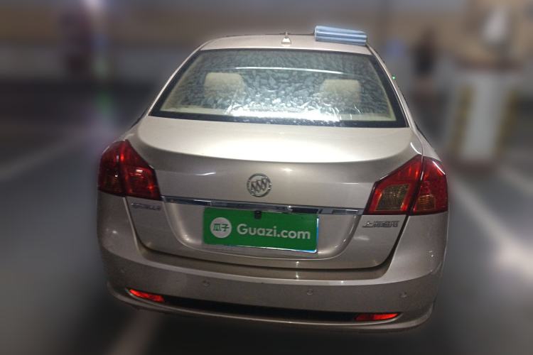 Used Buick Excelle 2011 1.6 LE-MT Rear