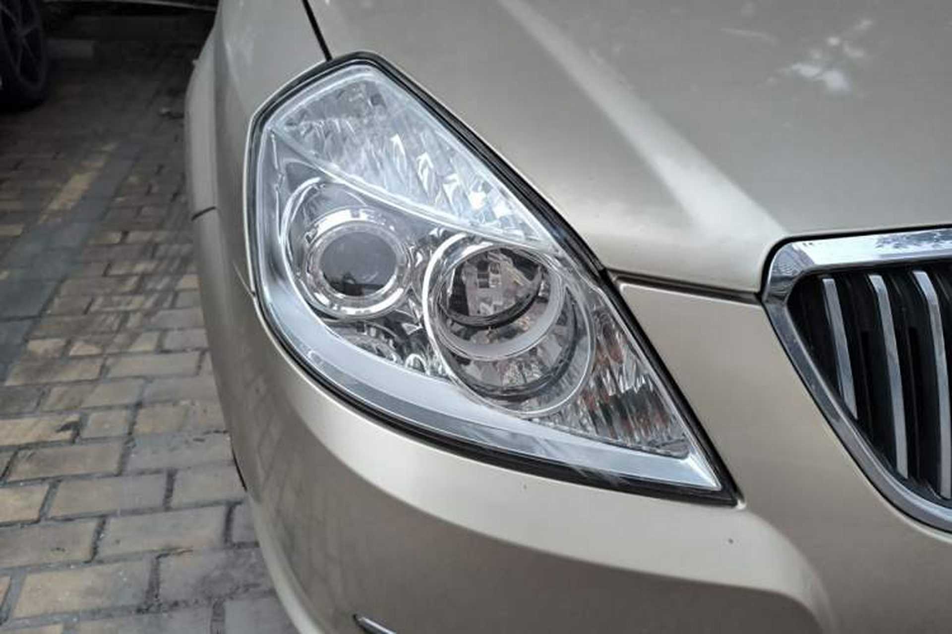Used Buick Excelle 2011 1.6 LE-AT Right Front Headlight